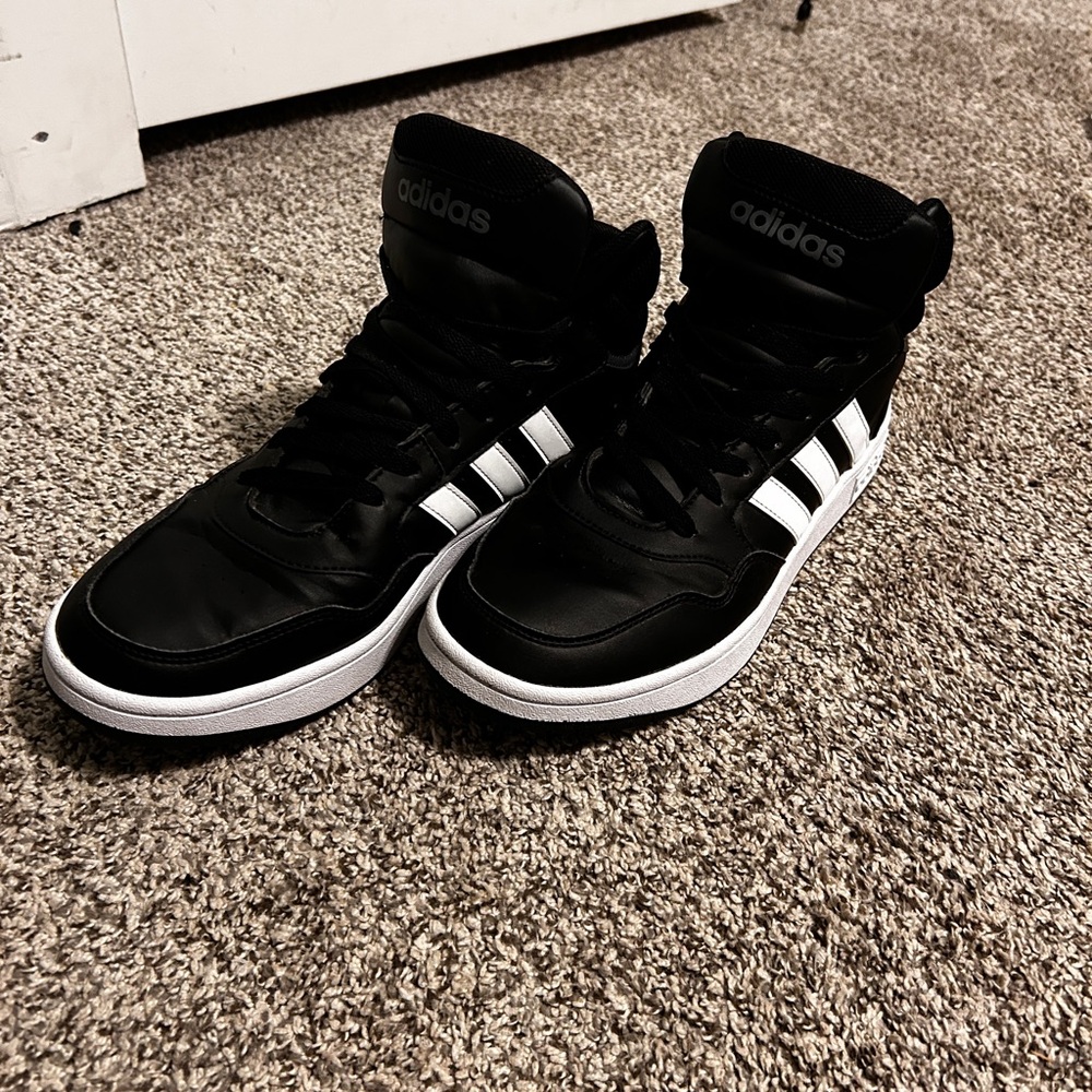Adidas Men's Black and White Sneakers